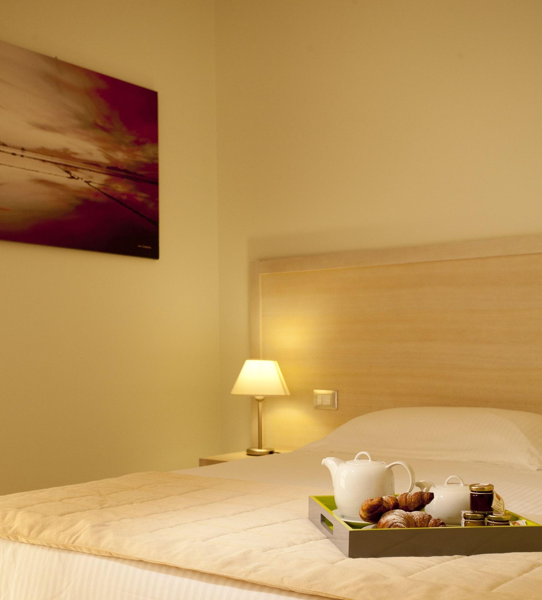 Hotel Tiziano Трапани Екстериор снимка