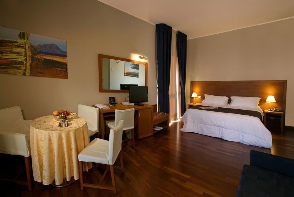 Hotel Tiziano Трапани Екстериор снимка