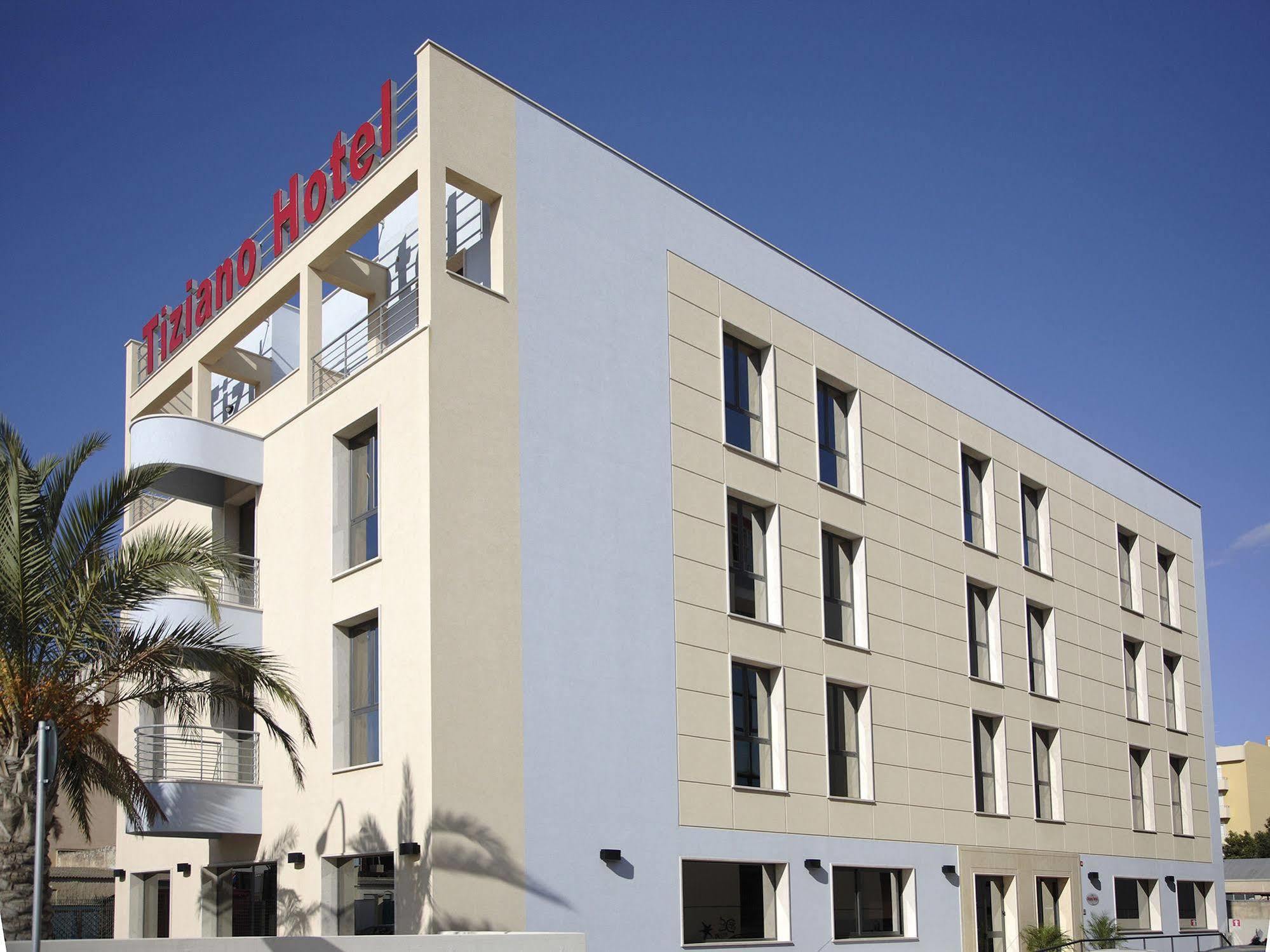 Hotel Tiziano Трапани Екстериор снимка